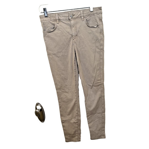 American Eagle Hi-Rise Jegging Pants Womens 10 Reg Khaki Stretch Skinny Casual - Picture 1 of 6